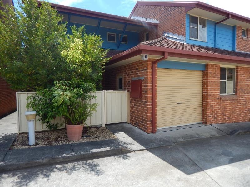 2/3-5 MOSMAN PLACE, Raymond Terrace NSW 2324