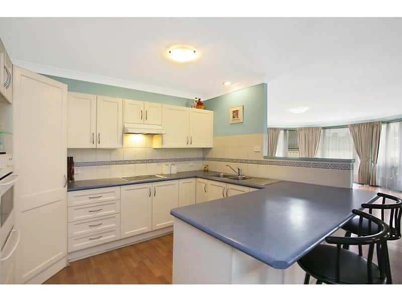 10 Leigh Place, Raymond Terrace NSW 2324