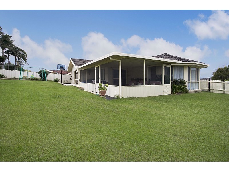 10 Leigh Place, Raymond Terrace NSW 2324