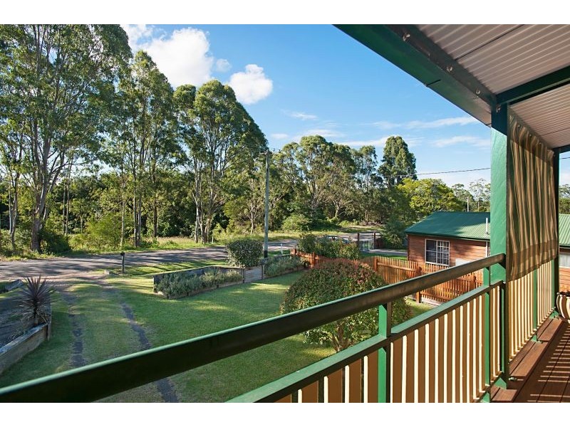 8 Shetland Drive, Limeburners Creek NSW 2324