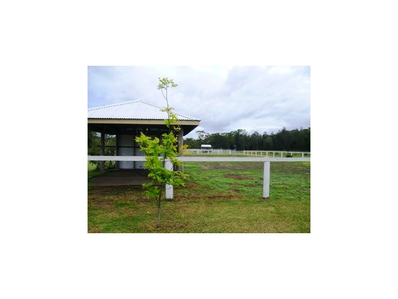 240 Lilleys Road, Swan Bay NSW 2324