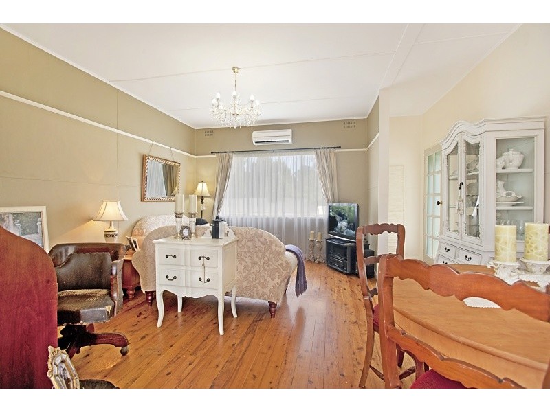 11 Meredith Crescent, Raymond Terrace NSW 2324