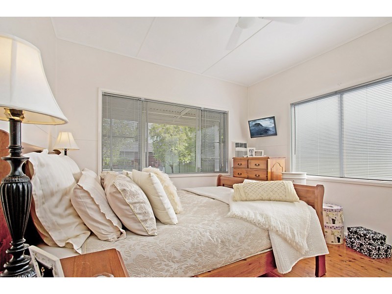 11 Meredith Crescent, Raymond Terrace NSW 2324