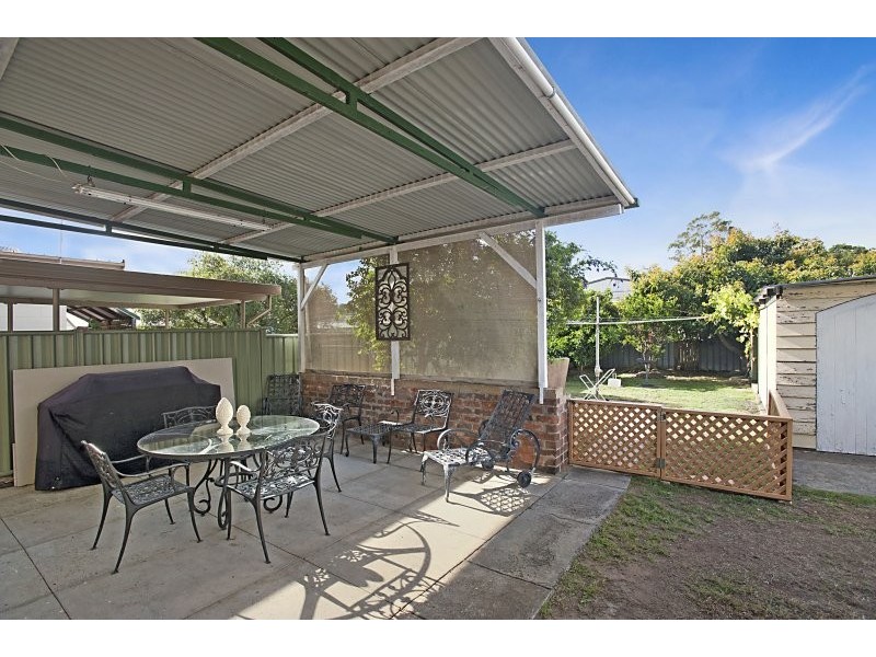 11 Meredith Crescent, Raymond Terrace NSW 2324