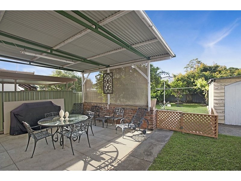 11 Meredith Crescent, Raymond Terrace NSW 2324