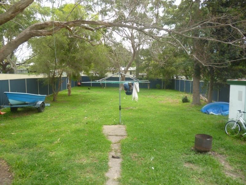 3 DEAN AVENUE, Raymond Terrace NSW 2324