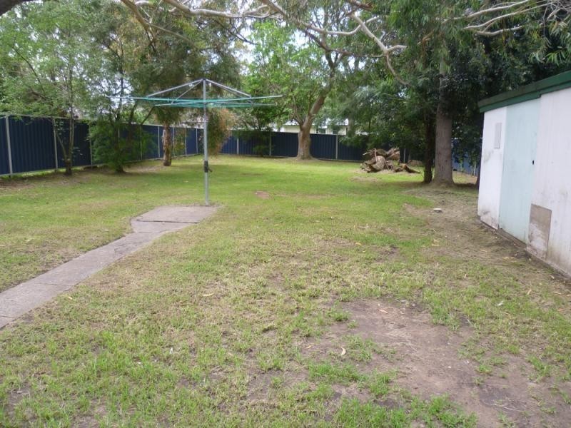 3 DEAN AVENUE, Raymond Terrace NSW 2324