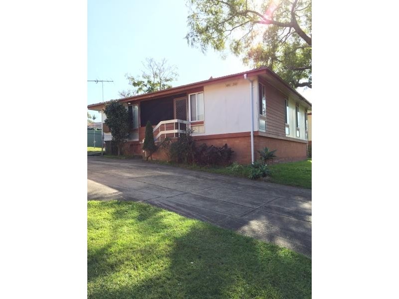 18 LINKS DRIVE, Raymond Terrace NSW 2324