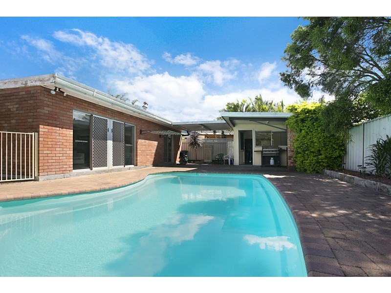 45 Yarrum Avenue, Beresfield NSW 2322