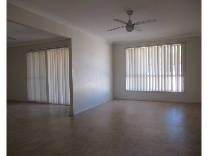 1/10 ESKDALE DRIVE, Raymond Terrace NSW 2324