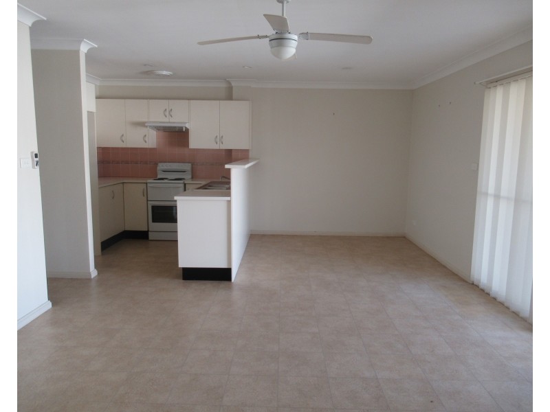 1/10 ESKDALE DRIVE, Raymond Terrace NSW 2324
