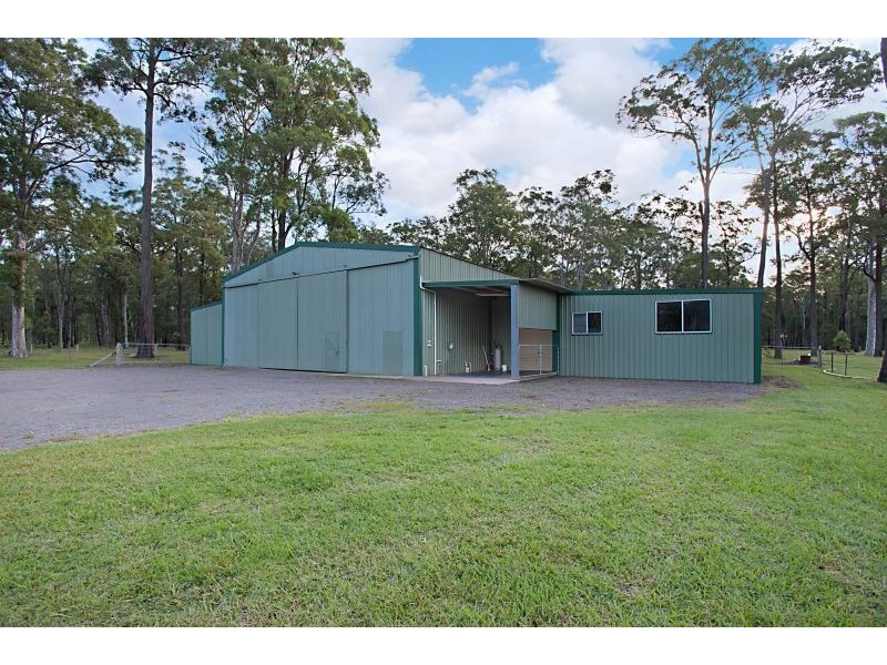 19 Gwandalan Close, Brandy Hill NSW 2324
