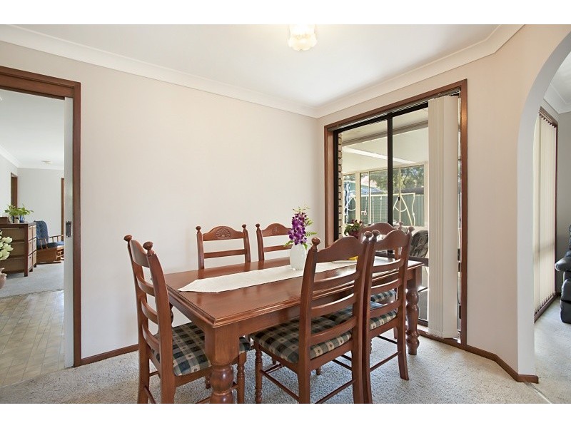 10 Clarke Close, Raymond Terrace NSW 2324