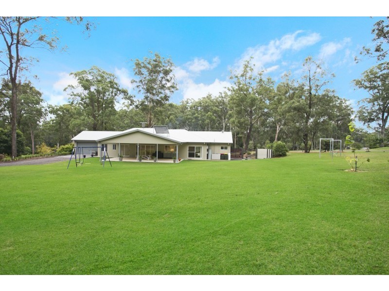 7 South Esk Drive, Seaham NSW 2324