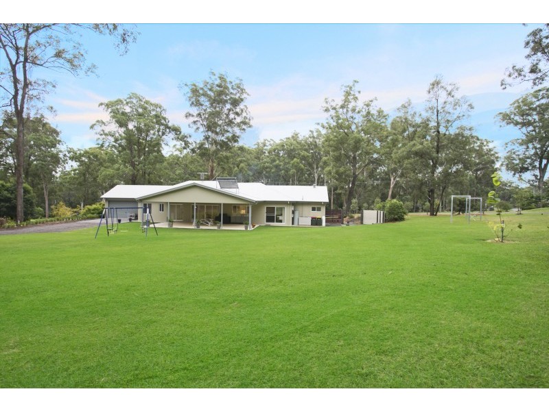 7 South Esk Drive, Seaham NSW 2324