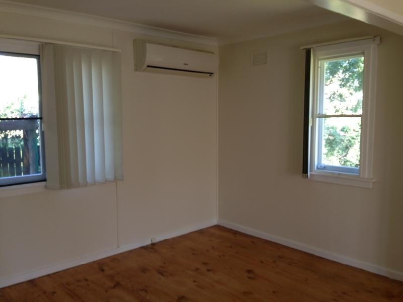 10 ROSLYN STREET, Raymond Terrace NSW 2324