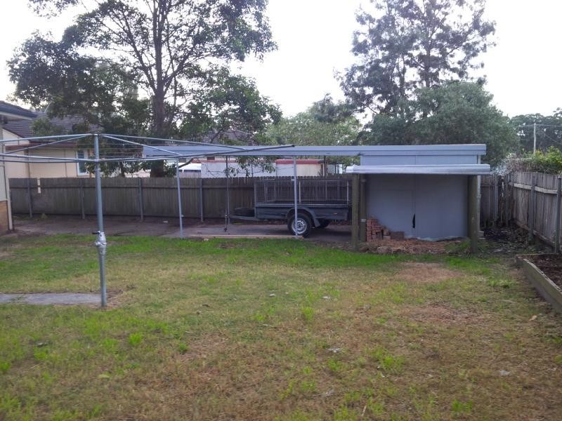 10 ROSLYN STREET, Raymond Terrace NSW 2324