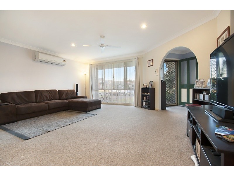17 Hastings Drive, Raymond Terrace NSW 2324