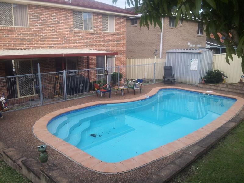 10 BEATON AVENUE, Raymond Terrace NSW 2324