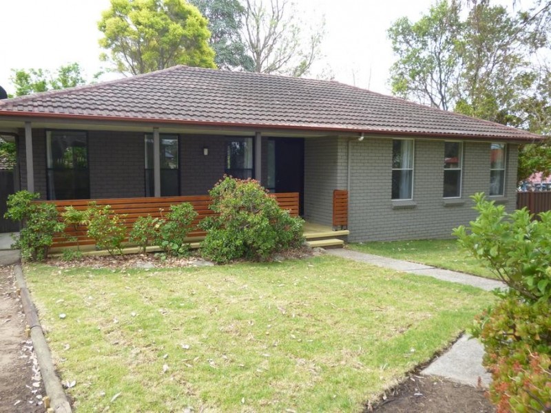 2 Lachlan Street, Raymond Terrace NSW 2324