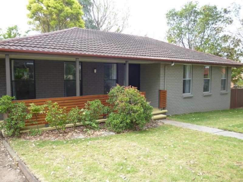 2 Lachlan Street, Raymond Terrace NSW 2324