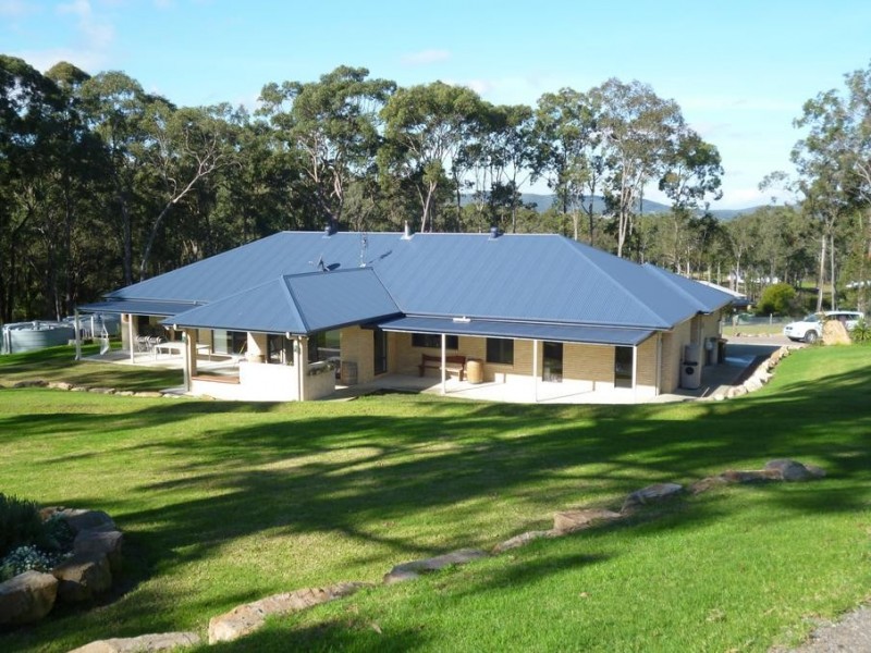 3 Regal Way, Seaham NSW 2324