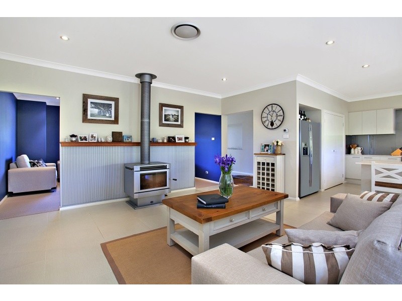 3 Regal Way, Seaham NSW 2324