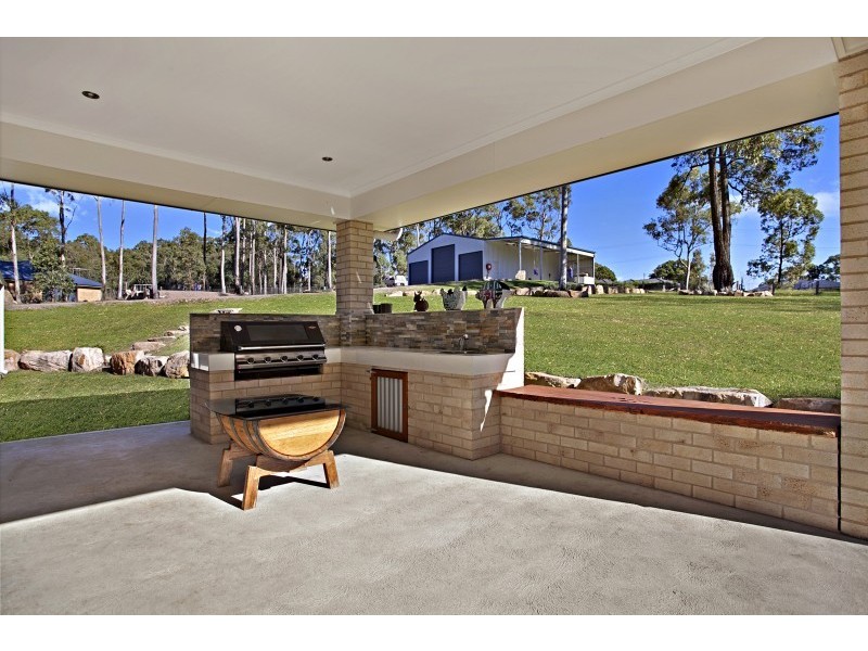 3 Regal Way, Seaham NSW 2324