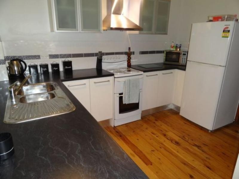 7 GWEN PARADE, Raymond Terrace NSW 2324