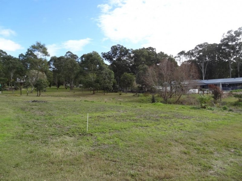 7 Lowe Street, Clarence Town NSW 2321