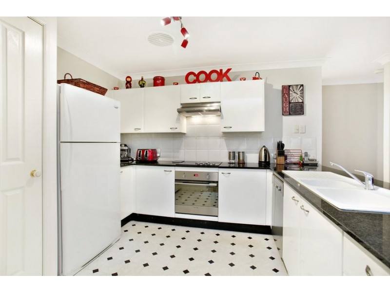 20 Holwell Circuit, Raymond Terrace NSW 2324