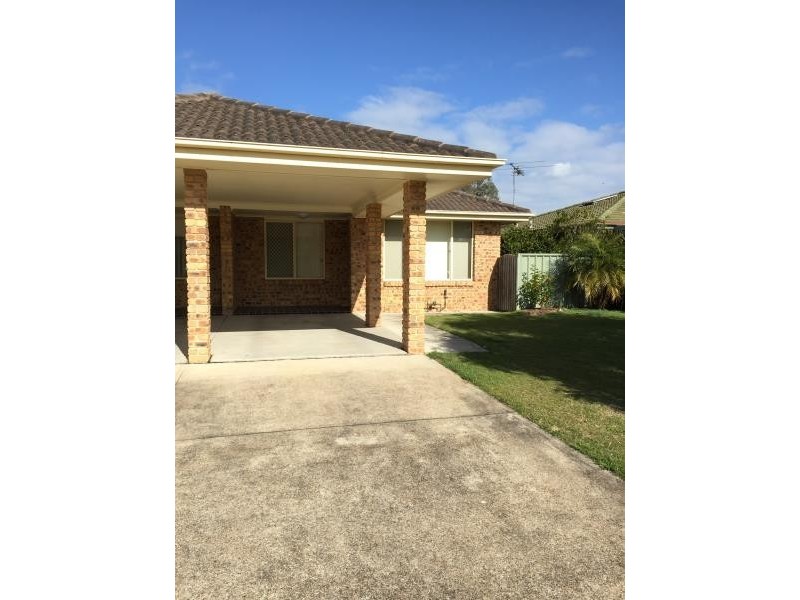 2/18 ELWIN ROAD, Raymond Terrace NSW 2324
