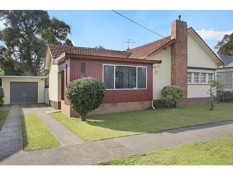 7 Brisbane Street, Lorn NSW 2320