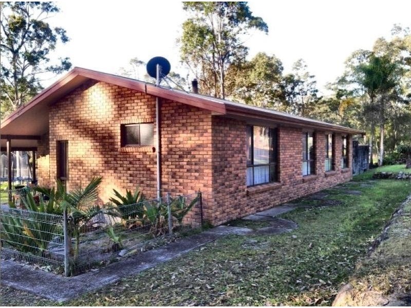 614 ITALIA ROAD, East Seaham NSW 2324