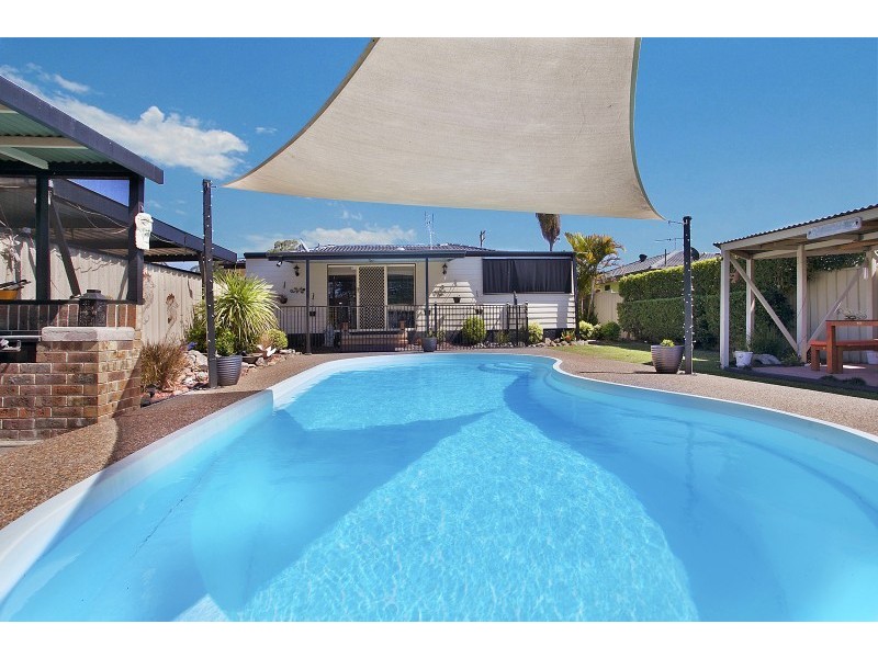 6 Salamander Place, Raymond Terrace NSW 2324