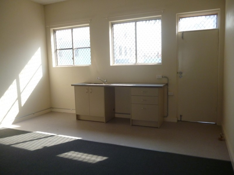 2/13 William Street, Raymond Terrace NSW 2324