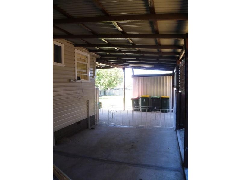 16 RUSKIN STREET, Beresfield NSW 2322