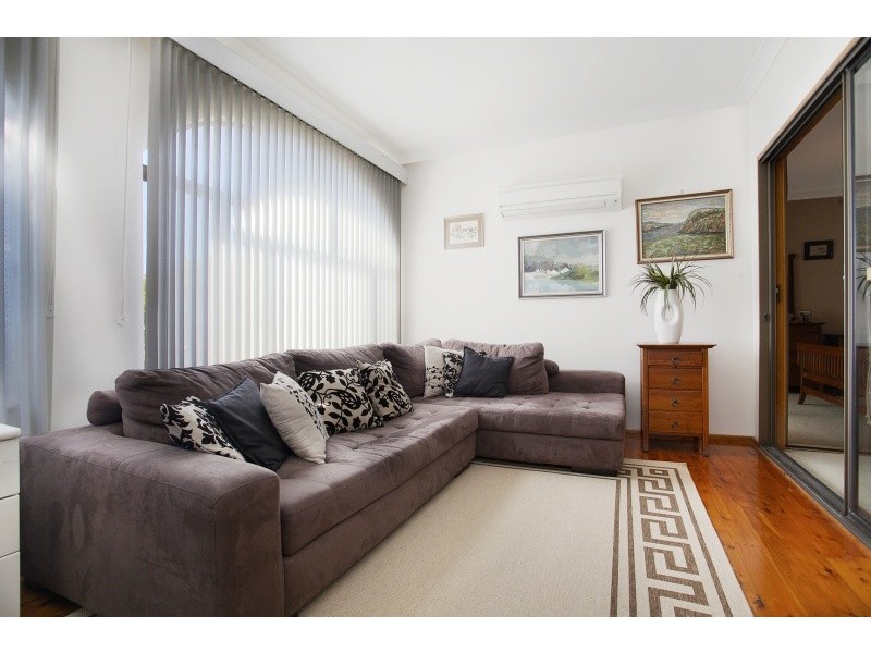 8 Yarramundi Street, Raymond Terrace NSW 2324
