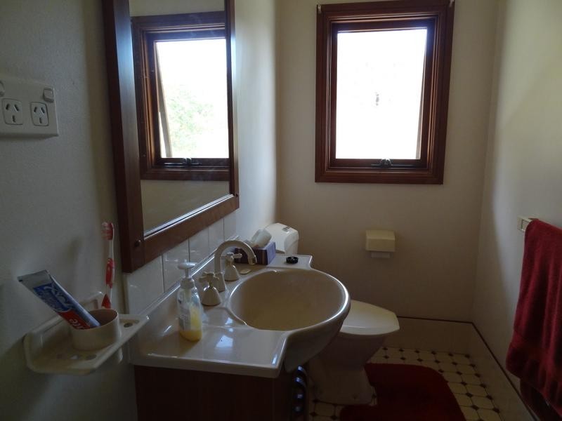 29 Wallaroo Road, East Seaham NSW 2324