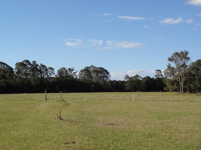 64 Cemetery Road, Clarence Town NSW 2321