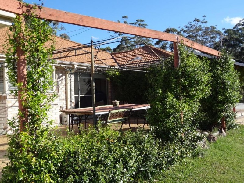 64 Cemetery Road, Clarence Town NSW 2321