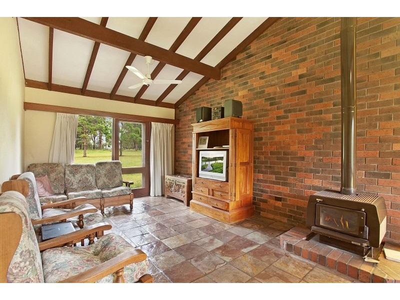 126 Moffats Road, Swan Bay NSW 2324