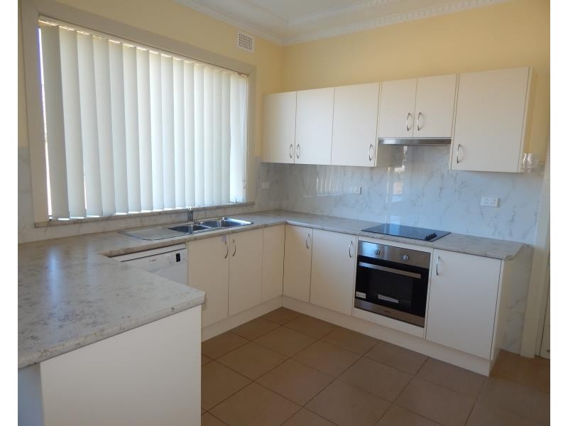 9 NOTTS LANE, Glen Oak NSW 2320