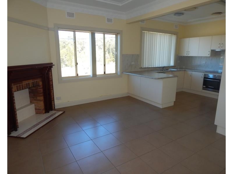 9 NOTTS LANE, Glen Oak NSW 2320
