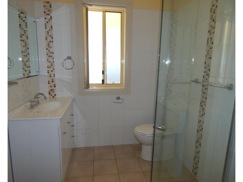9 NOTTS LANE, Glen Oak NSW 2320