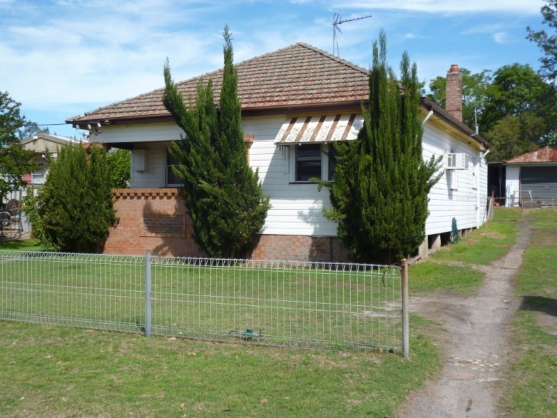 7 Carmichael Street, Raymond Terrace NSW 2324