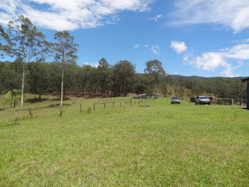 2443 Bucketts Way, Stroud NSW 2425
