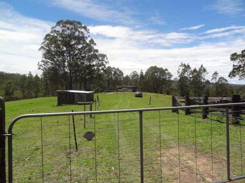 2443 Bucketts Way, Stroud NSW 2425