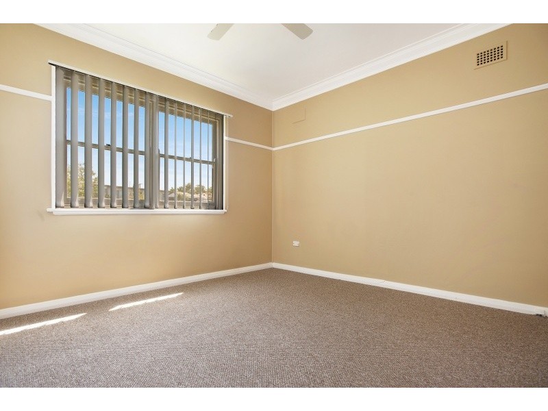 16 Alma Street, Raymond Terrace NSW 2324