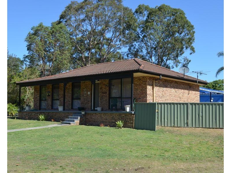22 ROSEMOUNT DRIVE, Raymond Terrace NSW 2324